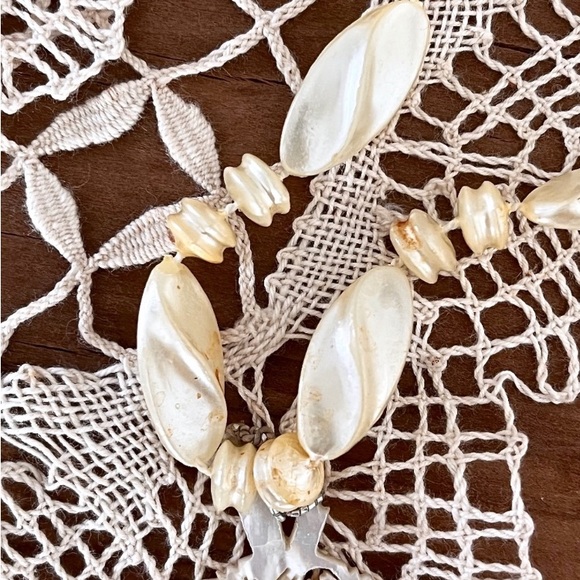 Antique MOP Mother of Pearl Necklace Woman’s Jewelry Very Intricate Ornate - Picture 7 of 10